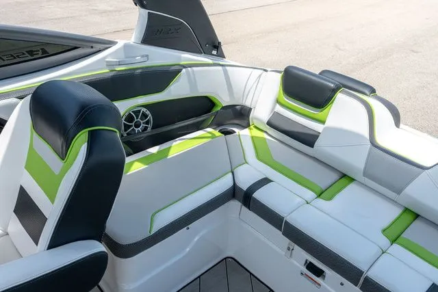 Slide: The Image of Yamaha 212XE 2022 - 11