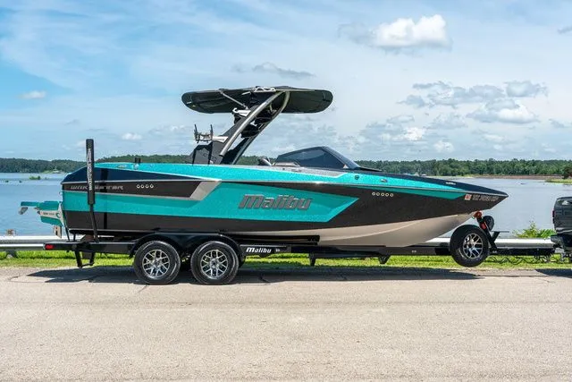 The Image of Malibu Wakesetter 23 MXZ 2022 - 1