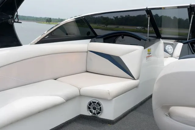 Slide: The Image of Tigé Z1 2009 - 13