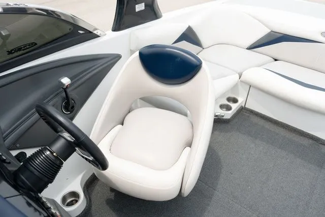 Slide: The Image of Tigé Z1 2009 - 6