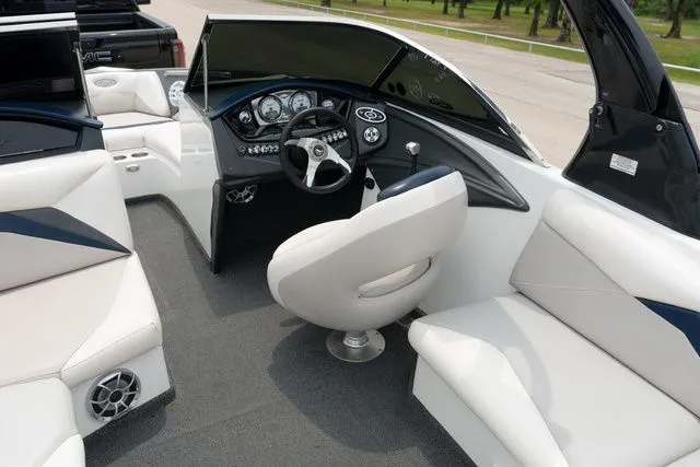 Slide: The Image of Tigé Z1 2009 - 7