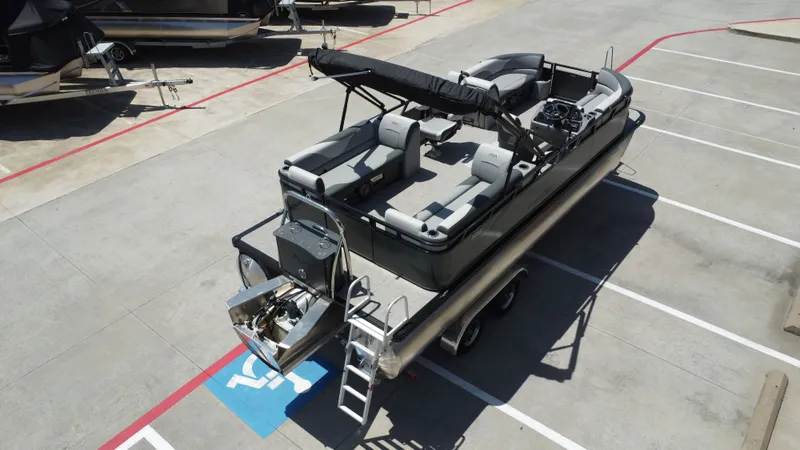 Slide: The Image of Avalon VNT85 QL23T 2025 - 11