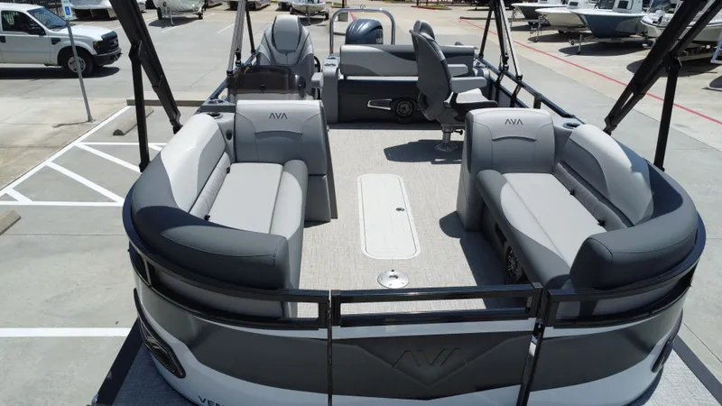 Slide: The Image of Avalon VNT85 VRB23T 2025 - 20