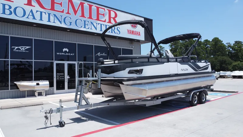 Slide: The Image of Avalon VNT85 VRB23T 2025 - 5