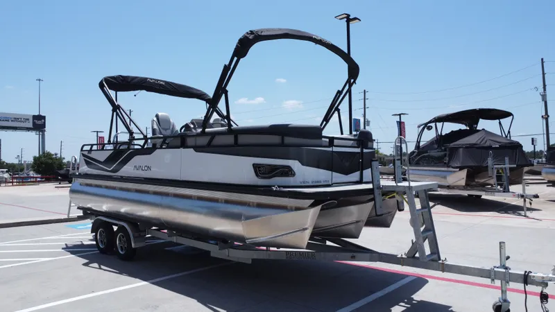 Slide: The Image of Avalon VNT85 VRB23T 2025 - 7