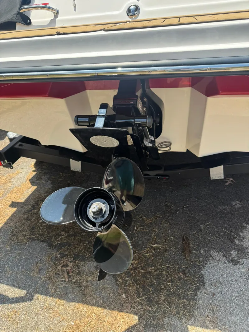 Slide: The Image of 2023 Sea Ray SPX 190 boat propeller and stern detail. - 3