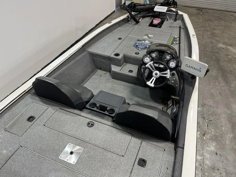 Slide: The Image of 2019 Tracker Pro Team 175 TXW boat interior with Garmin navigation system. - 6