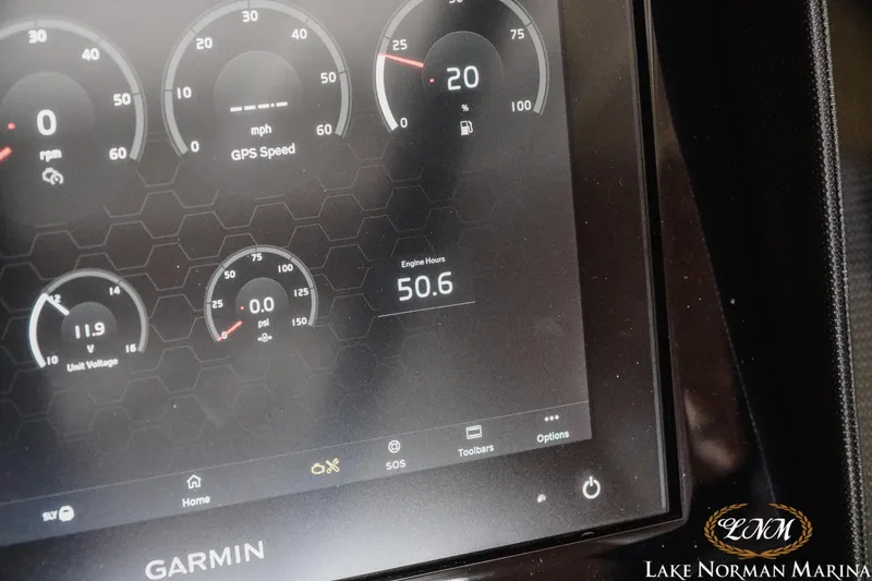 Slide: The Image of Cobalt R6 Surf 2023 - 23