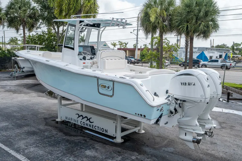 Slide: The Image of Sea Hunt Ultra 275 SE 2026 - 4