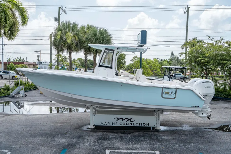 Slide: The Image of Sea Hunt Ultra 275 SE 2026 - 5