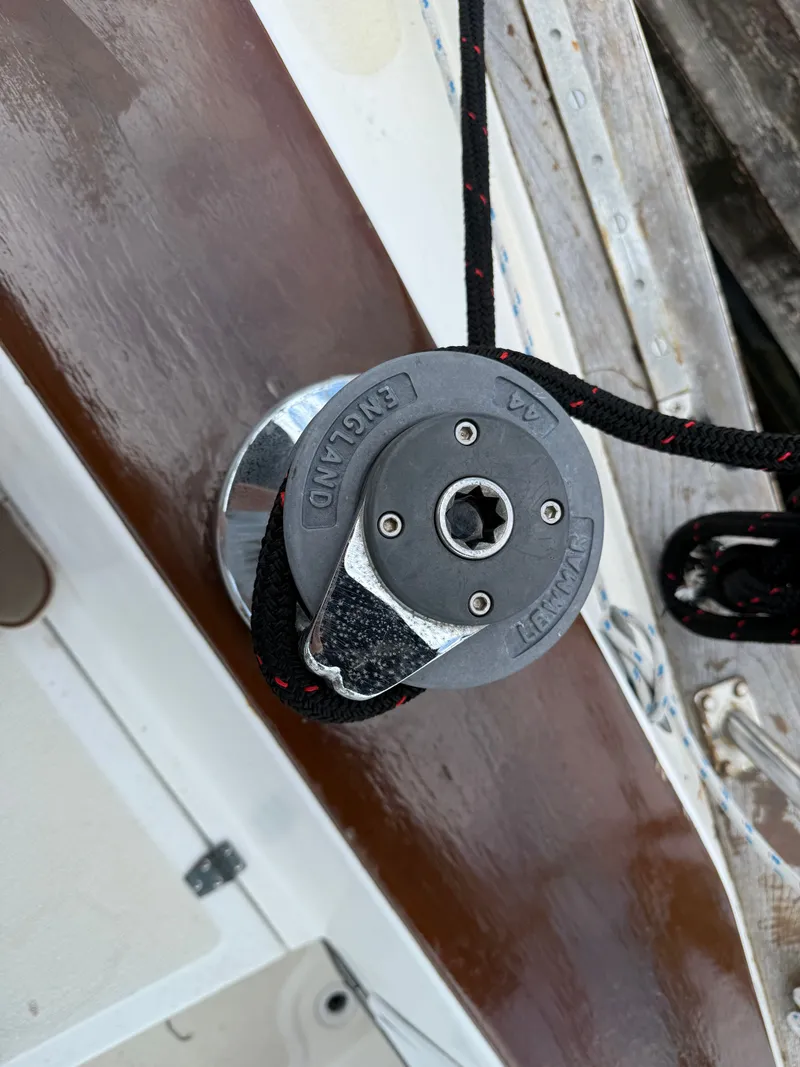 Slide: The Image of Endeavour E 35 1983 - 5