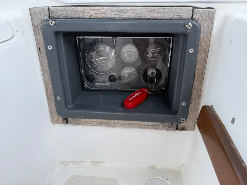 Slide: The Image of Endeavour E 35 1983 - 8