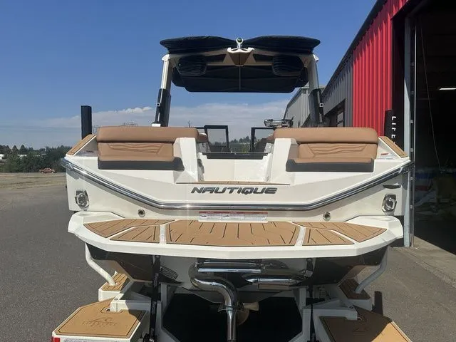 Slide: The Image of Nautique Super Air Nautique G23 2026 - 5