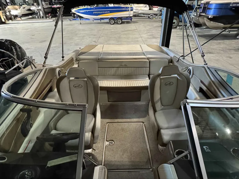 Slide: The Image of Sea Ray 230 Select 2007 - 18