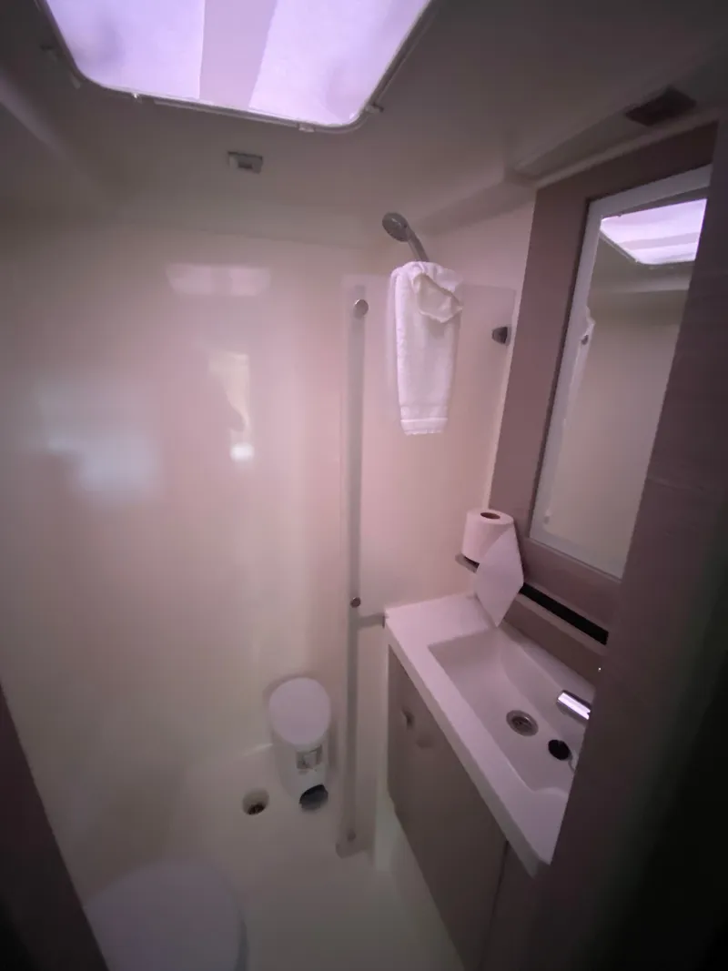 Slide: The Image of Fountaine Pajot MY4.S 2021 - 43