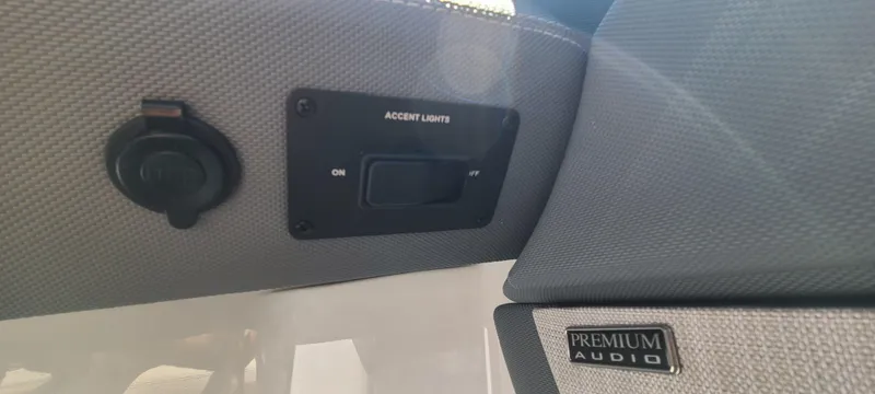 Slide: The Image of Cobalt R5 2020 - 56