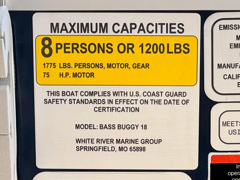 Slide: The Image of 2023 Sun Tracker Bass Buggy 18 DLX capacity label: 8 persons, 1200 lbs, 75 HP motor. - 25