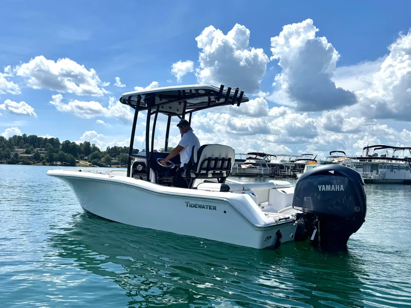 Slide: The Image of Tidewater 210 LXF 2025 - 6