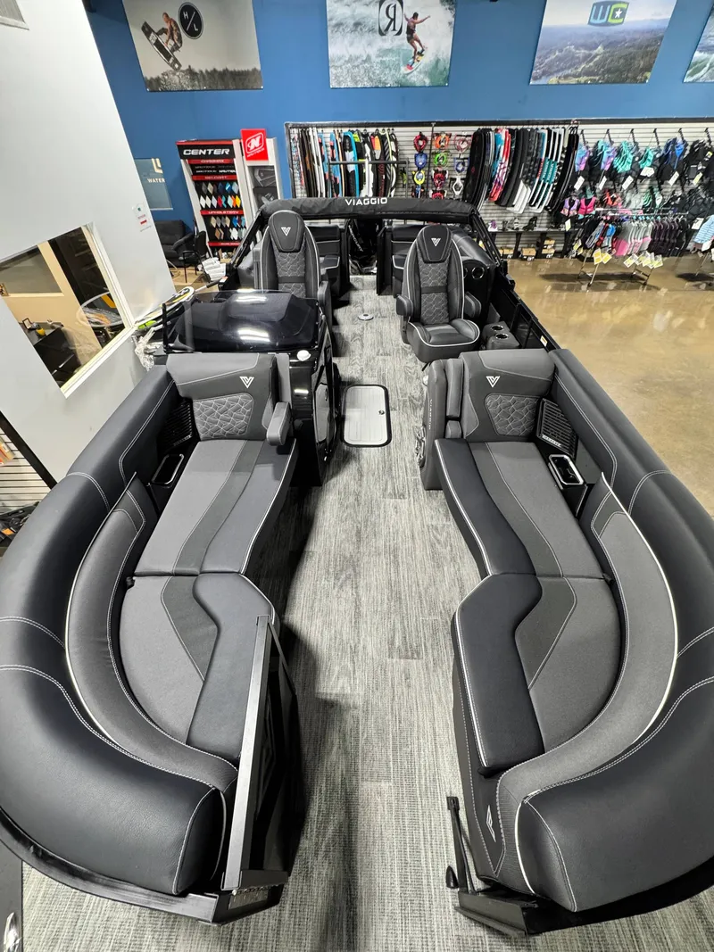 Slide: The Image of Viaggio D22U 2025 - 3