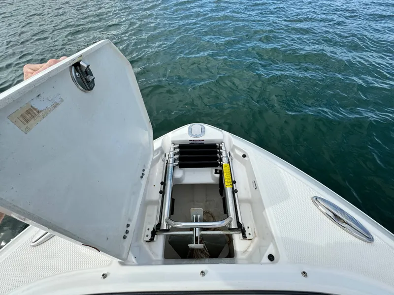 Slide: The Image of Chaparral 26 Surf 2021 - 7