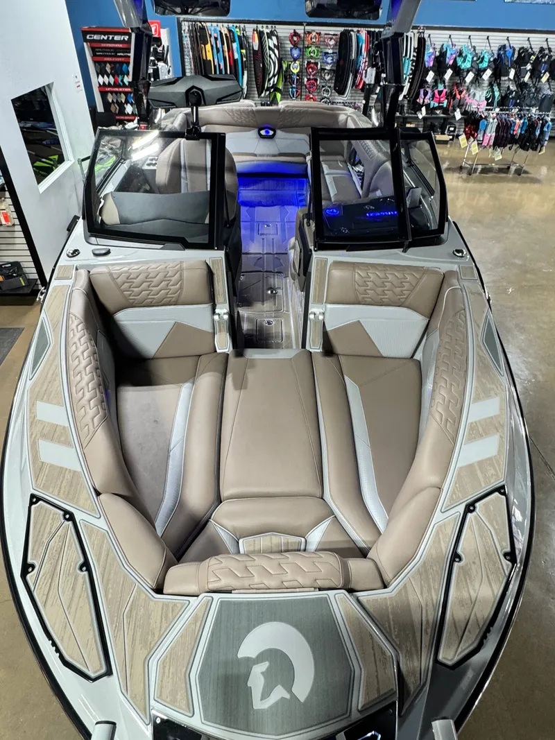 Slide: The Image of Centurion Ri245 2025 - 14