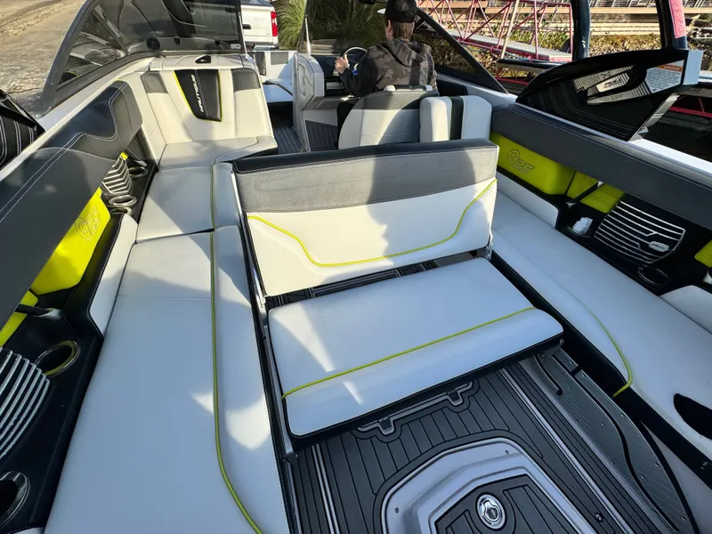 Slide: The Image of Nautique G25 2015 - 26