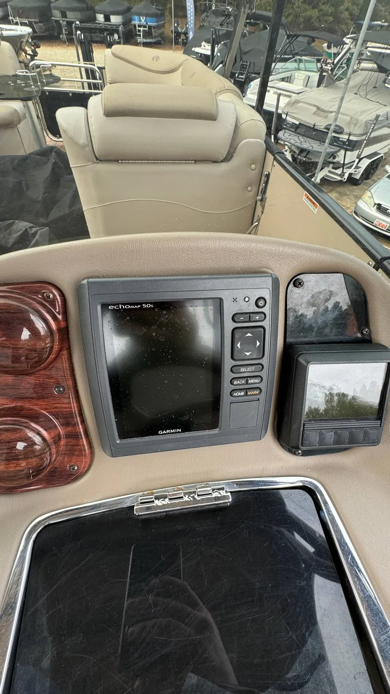 Slide: The Image of Avalon Double Decker 2015 - 9