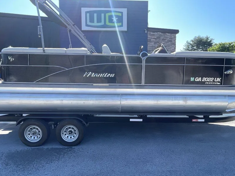 Slide: The Image of Manitou Aurora 2021 - 17