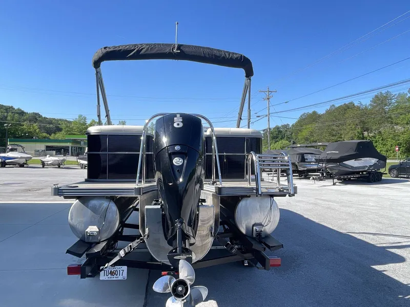 Slide: The Image of Manitou Aurora 2021 - 20