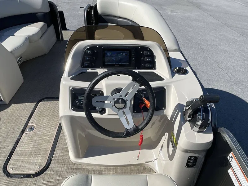 Slide: The Image of Manitou Aurora 2021 - 3