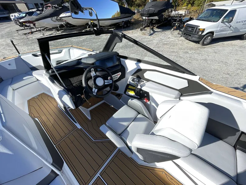 Slide: The Image of Nautique Super Air Nautique S23 2023 - 14