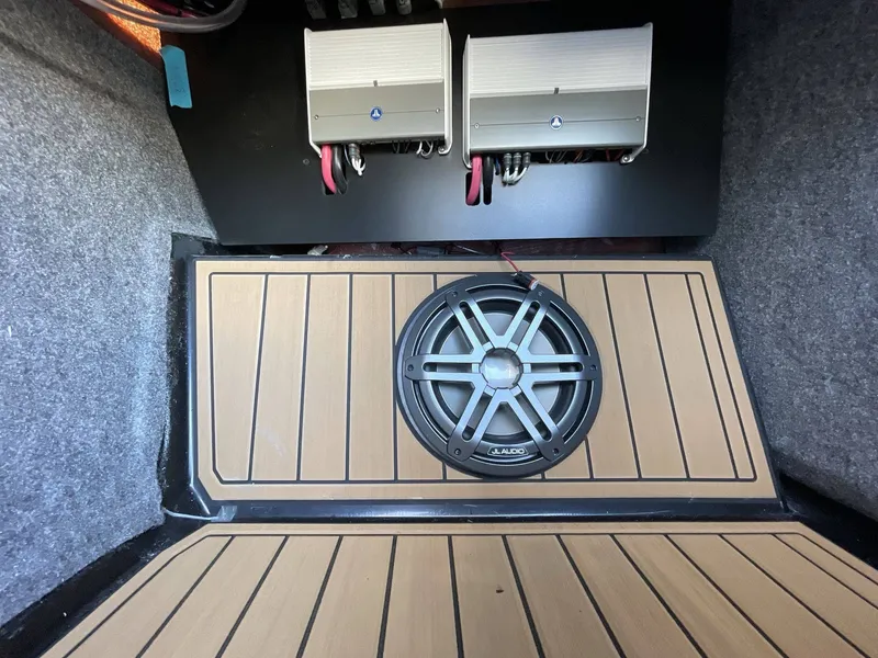 Slide: The Image of Nautique Super Air Nautique S23 2023 - 28