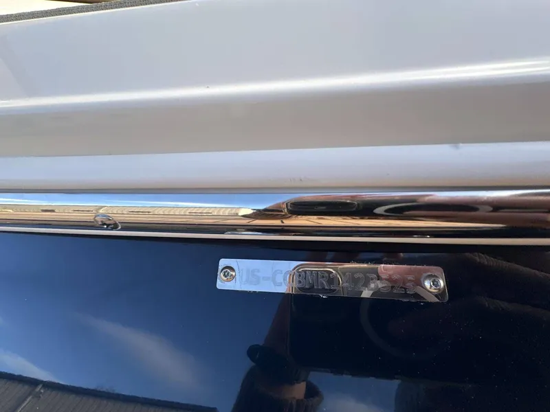 Slide: The Image of Chris-Craft 25 Sportster 2025 - 12