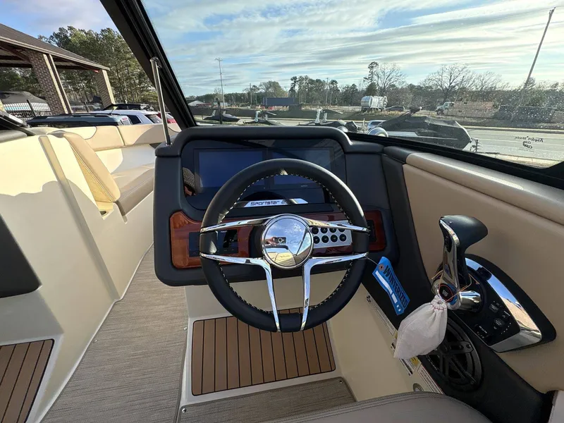 Slide: The Image of Chris-Craft 25 Sportster 2025 - 34