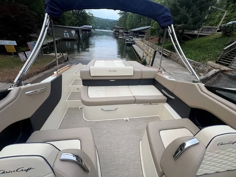 Slide: The Image of Chris-Craft 25 Sportster 2025 - 43