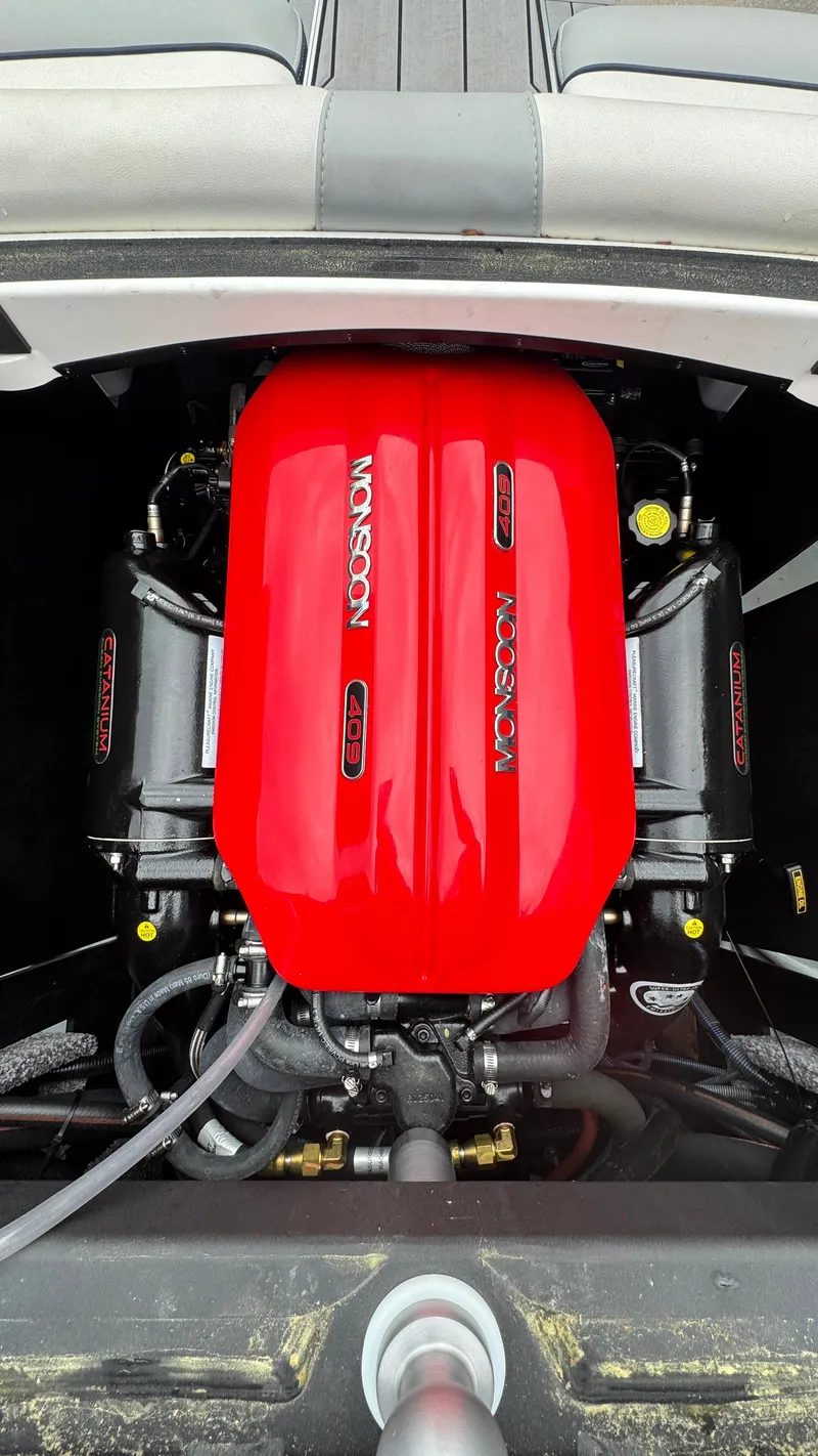 Slide: The Image of Malibu Wakesetter 20 VTX 2019 - 14