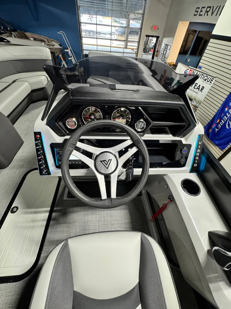 Slide: The Image of Viaggio Lago X22U 2025 - 11