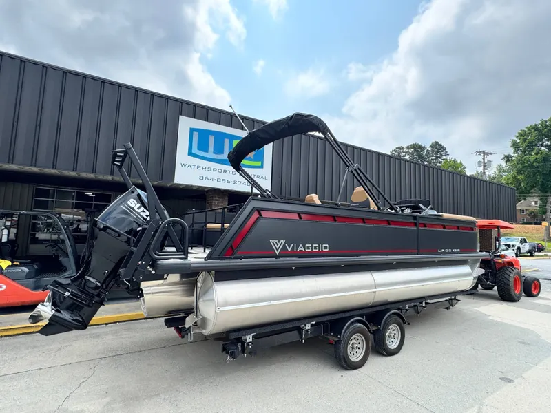 Slide: The Image of Viaggio Lago X22S 2025 - 18