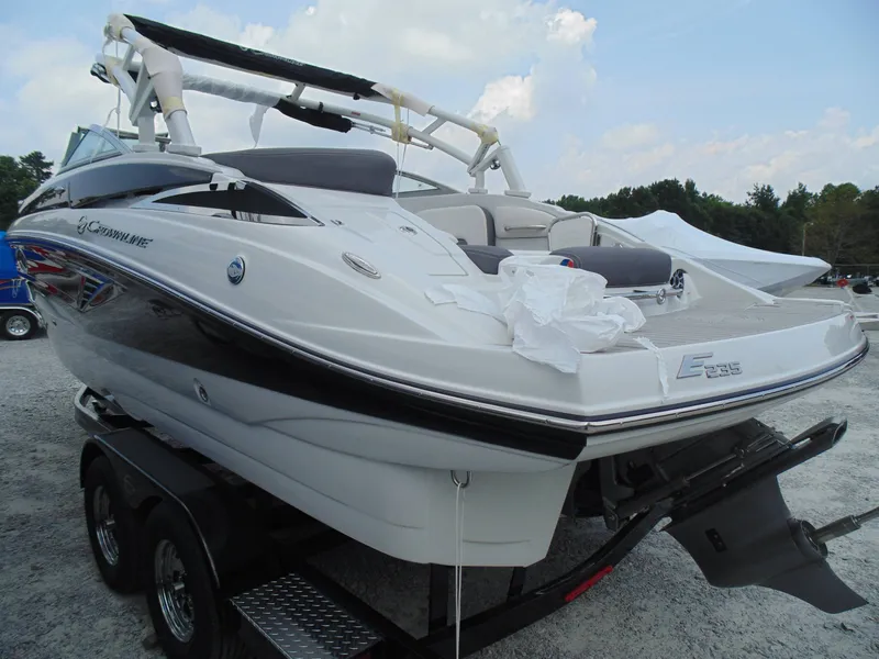 Slide: The Image of Crownline Boats Eclipse E235 2019 - 8