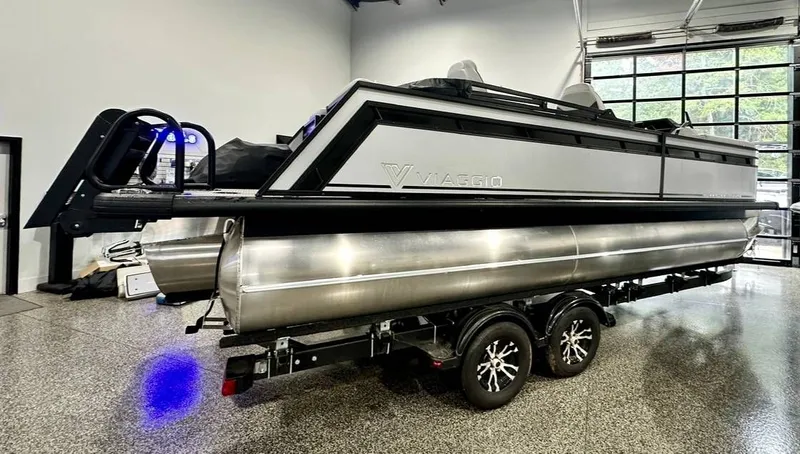 Slide: The Image of Viaggio X22Q 2024 - 3