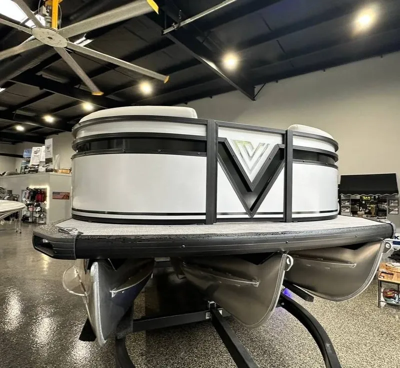 Slide: The Image of Viaggio X22Q 2024 - 5