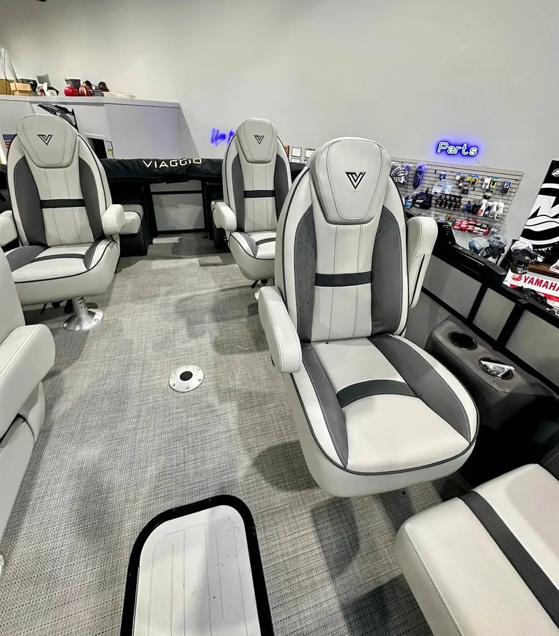 Slide: The Image of Viaggio X22Q 2024 - 8