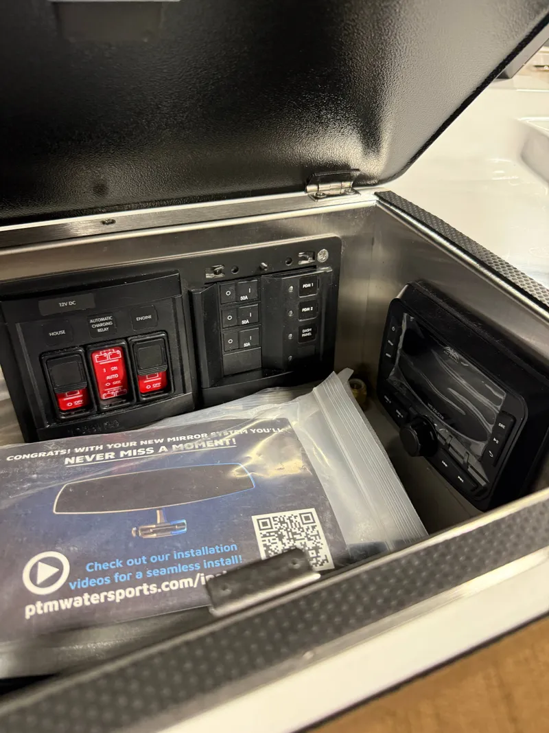 Slide: The Image of Supreme S240 2025 - 17