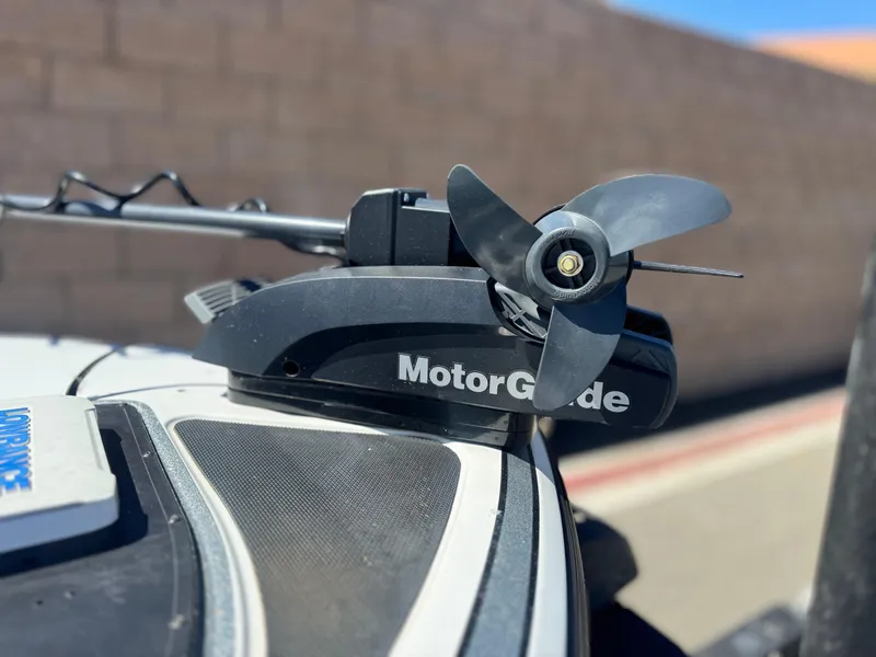Slide: The Image of 2017 Tracker Nitro Z19 with MotorGuide trolling motor, close-up view. - 8