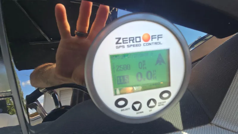 Slide: The Image of Cobalt R5 WSS Surf 2017 - 55