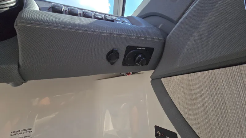 Slide: The Image of Cobalt R5 WSS Surf 2017 - 57