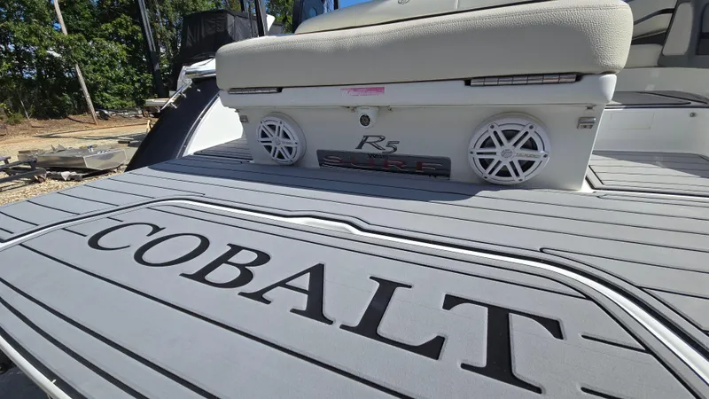 Slide: The Image of Cobalt R5 WSS Surf 2017 - 59