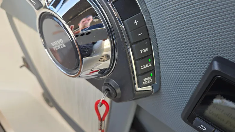 Slide: The Image of Cobalt R5 WSS Surf 2017 - 80