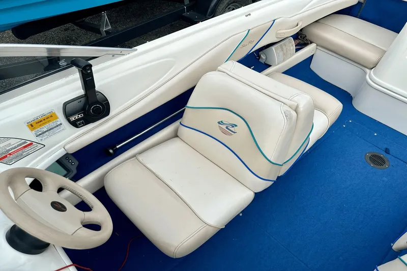 Slide: The Image of Sea Ray 175 Sport 1998 - 10