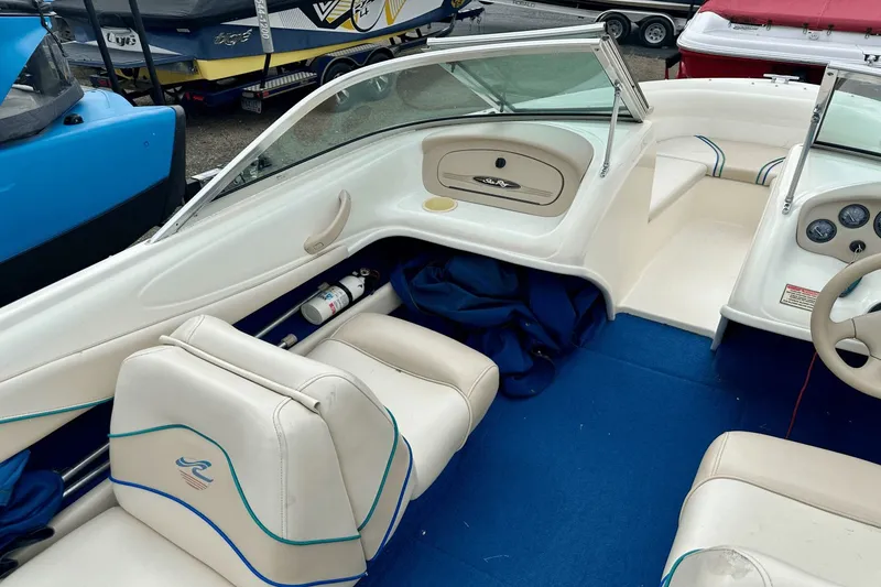 Slide: The Image of Sea Ray 175 Sport 1998 - 12